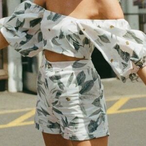 Billabong x The Salty Blonde Clover Cotton Shorts Floral High Rise Tropical 28